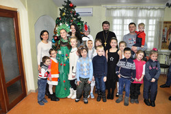 Рождественский утренник, выступление детей